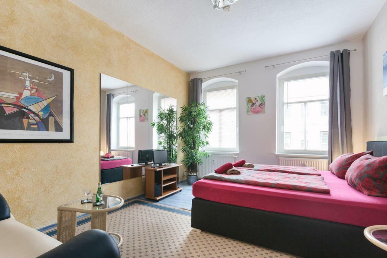 Ferienwohnung Residenz Bis 6 Gaeste , Ferienwohnung Dresden Bis 4 Gaeste, Ferienwohnung Elbflorenz Bis 2 Gaeste Экстерьер фото